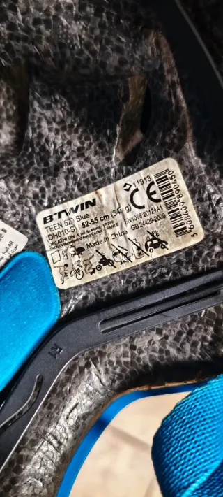 Casco Btwin Azul Niño