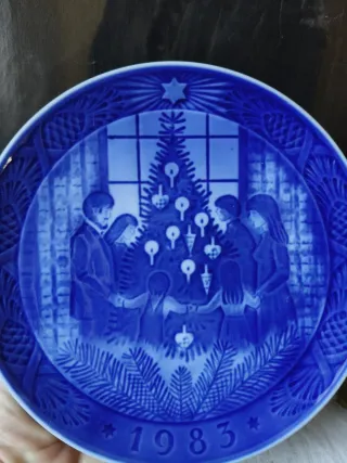 Piatto Royal Copenhagen 1983
