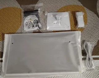 Monitor MSI PRO MP257W E2 +Soporte Negro de Regalo