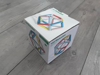 Pelota de madera estimulación infantil