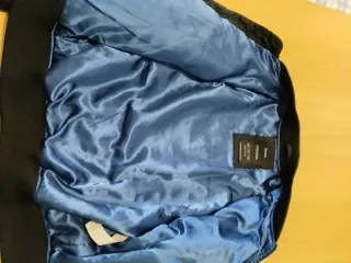 Chaqueta Bershka Negra Talla M