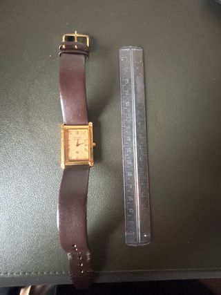 Orologio Seiko dorato al quarzo