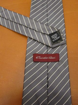 Lote cuatro Corbatas Seda Gris y Rosa