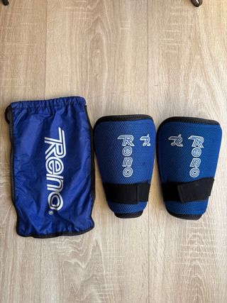 Pack Espinilleras y Guantes Hockey Patines