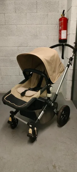 Bugaboo Cameleon 3 Beige + cuco + accesorios