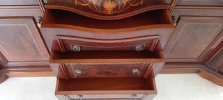 Aparador clásico marquetería madera
