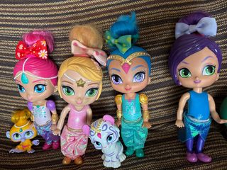 Lote 4 Muñecas Shimmer & Shine, dos mascotas y más