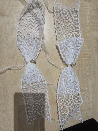 8 Fiocchi Pizzo Decorativi