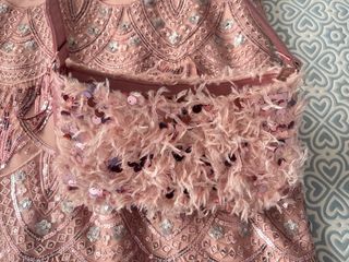 Vestido fiesta lentejuelas rosa viejo y plata.