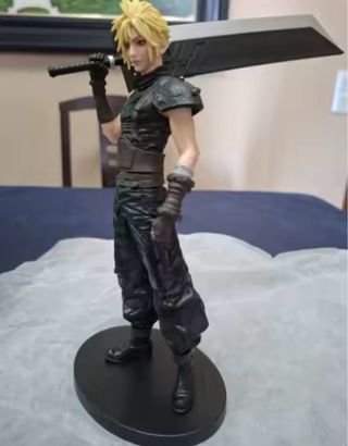 Figura - Cloud Strife - Final Fantasy VII