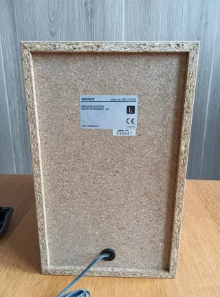 Altavoces Sony SS-CCP333 6 Ohm