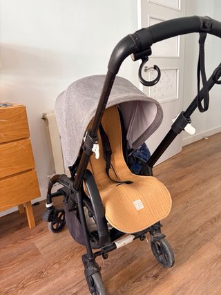 Bugaboo Bee cochecito + funda Walking Mum