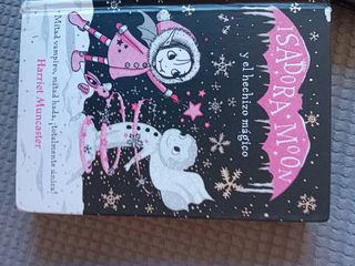 Libros tapa dura de Isadora Moon y Mirabella.