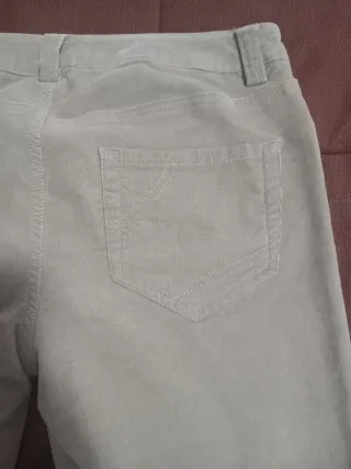 Pantaloni scamosciati donna beige