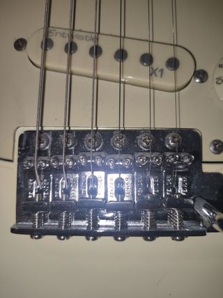 Guitarra Eléctrica Entwistle EST100