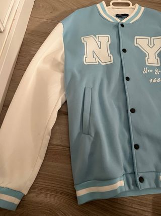 Chaqueta Americana NY Talla M azul y blanco