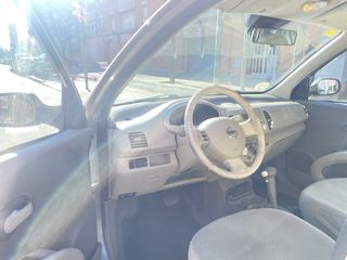 Nissan Micra 2003 AVTOMATICO