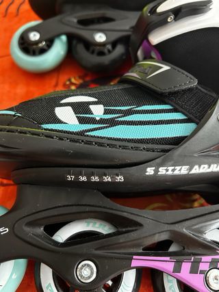 Patines en línea ajustables talla S (33-37)
