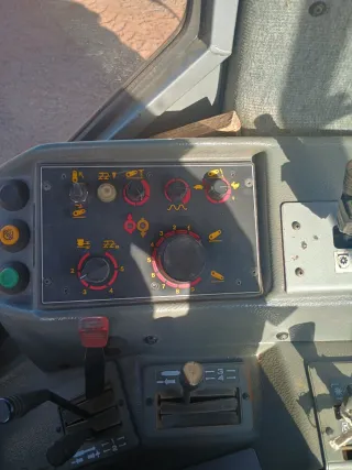 Massey Ferguson 3085 Tractor