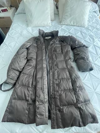 Abrigo Geox plumífero color visón