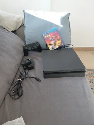 PS4 (PlayStation 4) Negra + Mando + Juego