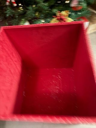 Scatola porta oggetti rossa effetto coccodrillo