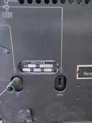 Radio Philips 588A4 Antigua