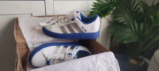 Adidas DROIDS Star Wars R2-D2 t-35