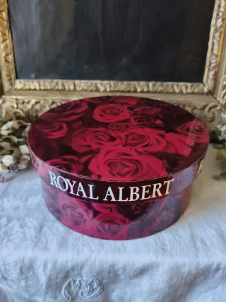 Ciotolina Royal Albert in porcellana