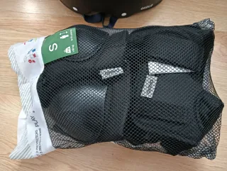 Casco y protecciones Oxelo Talla S