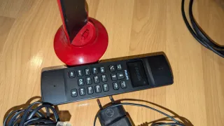 Teléfono inalámbrico Philips Rojo