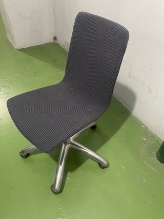Silla de estudio con ruedas