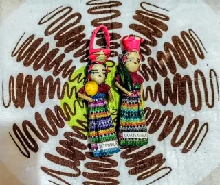 Imanes de Muñecas Guatemaltecas