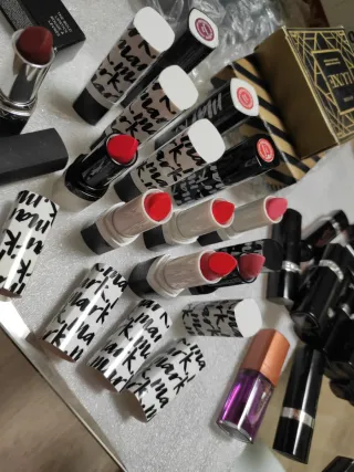 Pintalabios Mark Avon Varios Colores