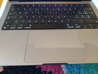 MacBook Pro M2 Pro 16GB 512GB