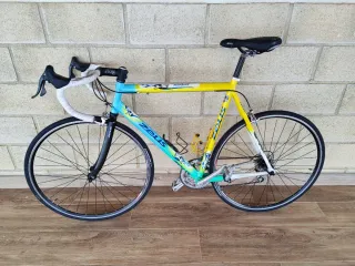 Bicicleta Zeus Roubaix