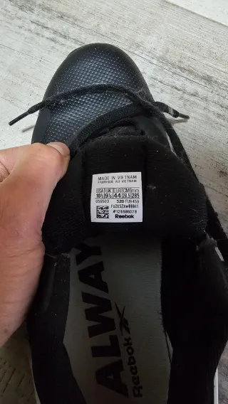 Zapatillas halterofilia Reebok negras y blancas