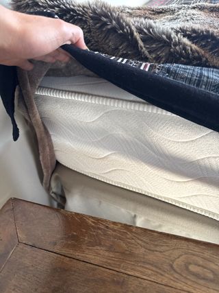 Cama colchón + somier 140x200cm