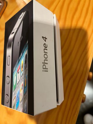 Caja iPhone 4 Coleccionista