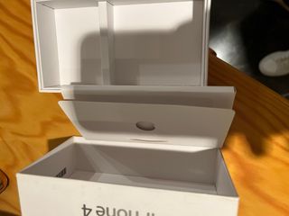 Caja iPhone 4 Coleccionista