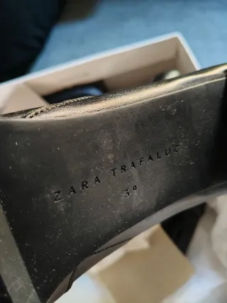 Botines Zara Tacón Talla 39 Negros