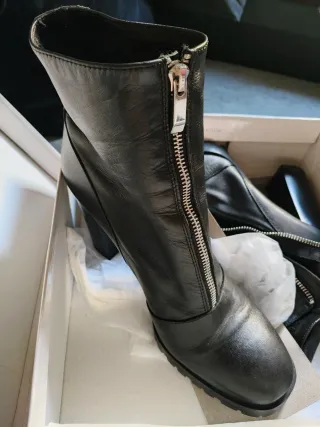 Botines Zara Tacón Talla 39 Negros