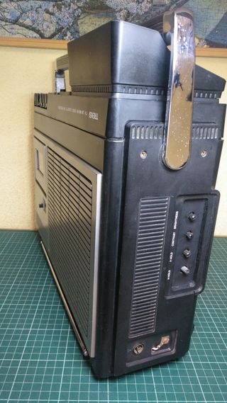 TRENSI Radio Cassette TV LW-MW-FM