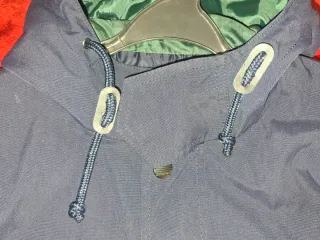 Chaquetón hombre T M. Medidas en descripción