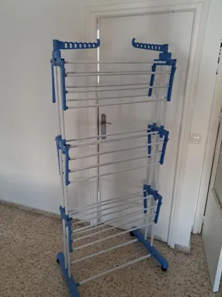 Tendedero de ropa aluminio y plástico