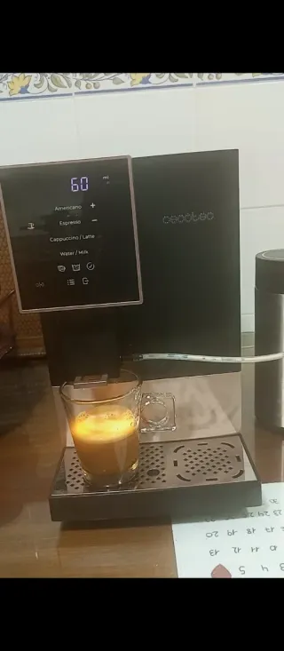 Cafetera Cecotec Cremaet Compactccino S.AUTOMATICA