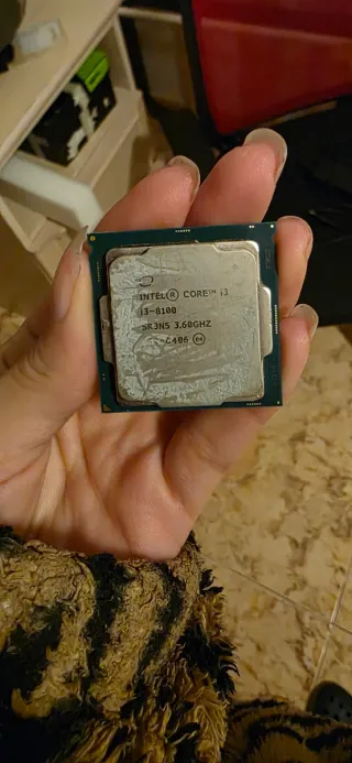 Procesador Intel Core i3-8100