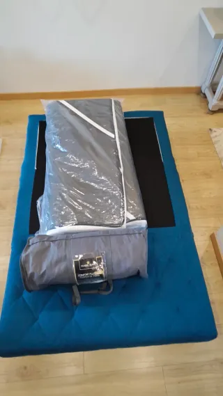 Sofá cama 2 plazas en excelente estado (sin uso).