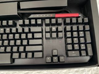 Teclado Gaming OMEN Sequencer Óptico Mecánico