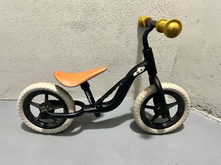 Bicicleta sin pedales Chillafish Charlie